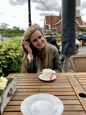 Liesbeth  zoekt een Huurwoning / Kamer / Appartement in Amersfoort